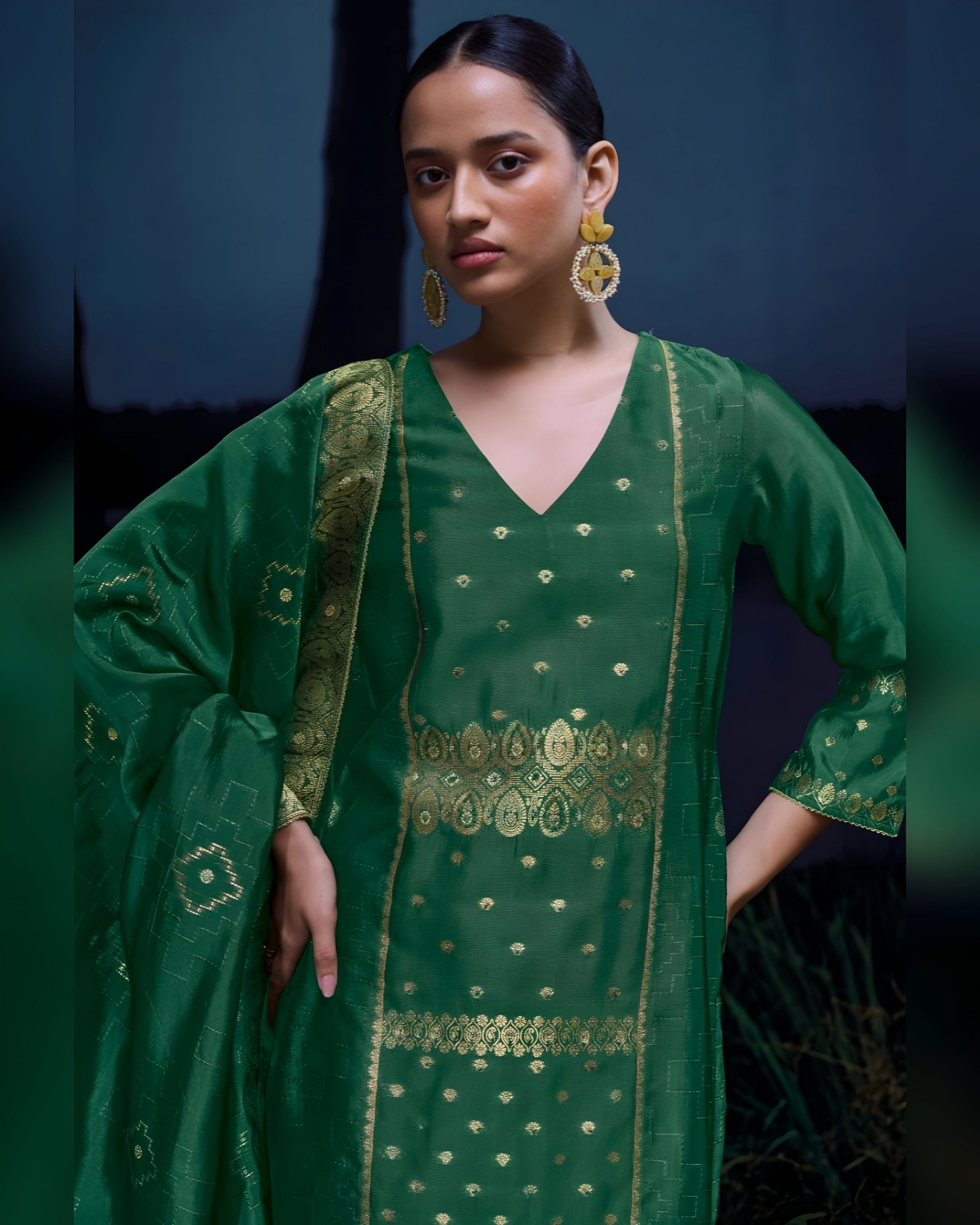 Pure Viscose Silk Jaquard Salwar Kameez Green