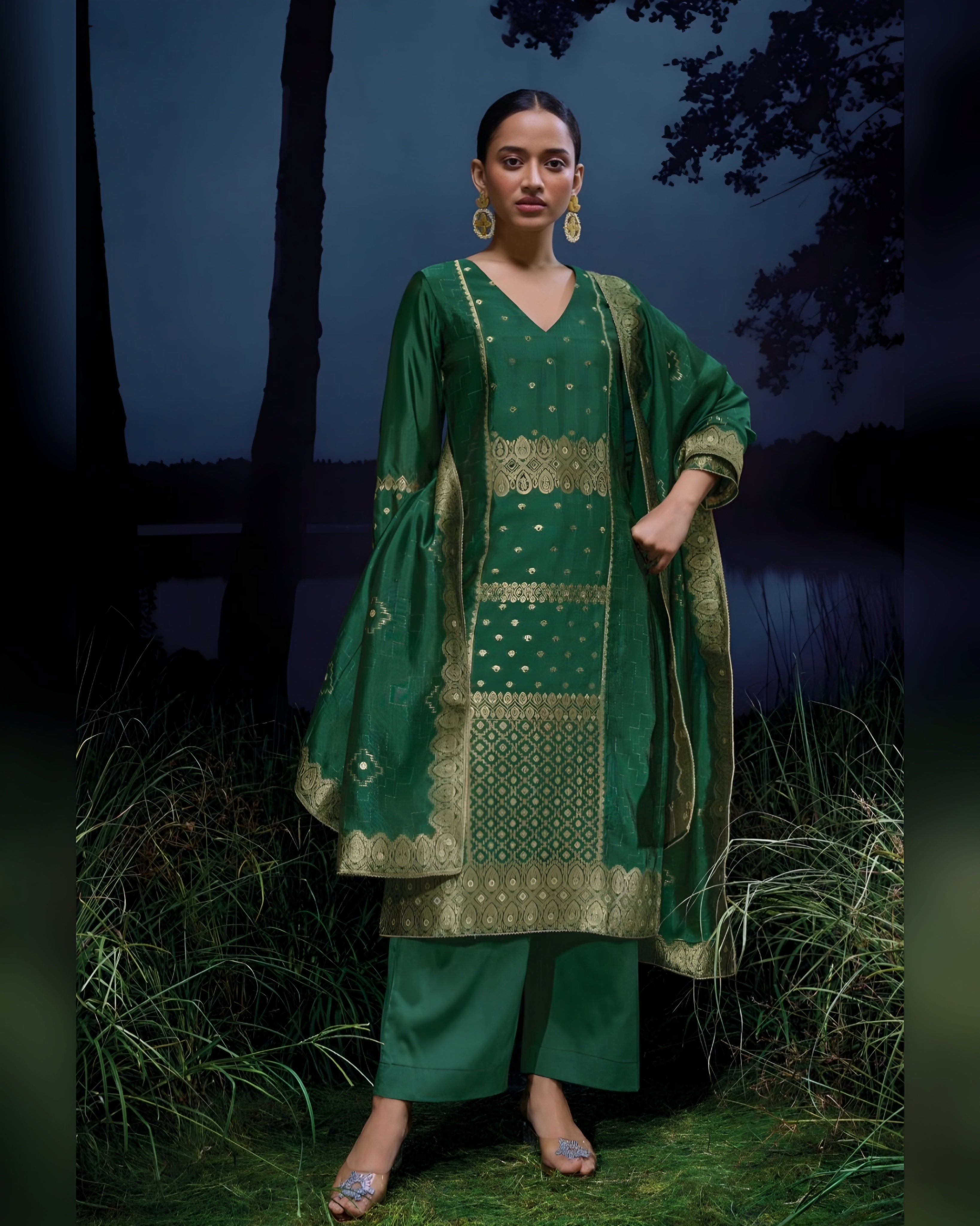 Pure Viscose Silk Jaquard Salwar Kameez Green